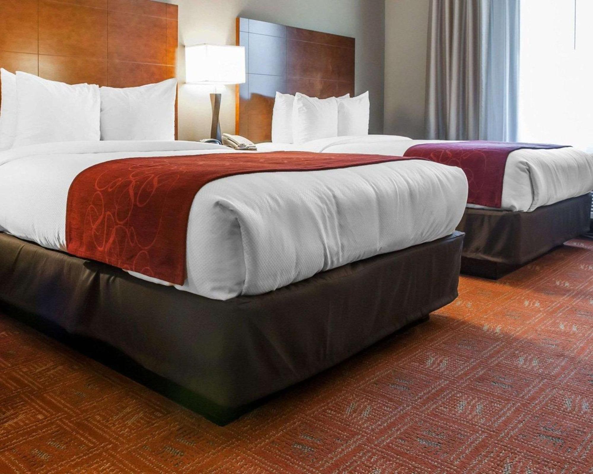 Comfort 3* Farmington