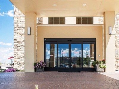 Comfort Hotel Farmington