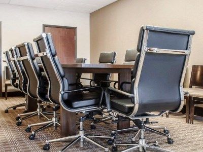 Comfort Hotel Farmington